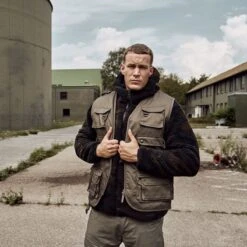 Brandit Hunting Vest Olive 7 Brandit Hunting Vest Olive -Brandit Shop Brandit Hunting Vest Olive 3 2