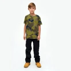 Brandit Kids T-Shirt Swedish M90 Camo -Brandit Shop BranditKidsT ShirtSwedishCamo 3 1200x1200 1
